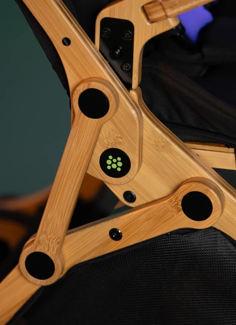 Detail of the Panda wheels and suspension