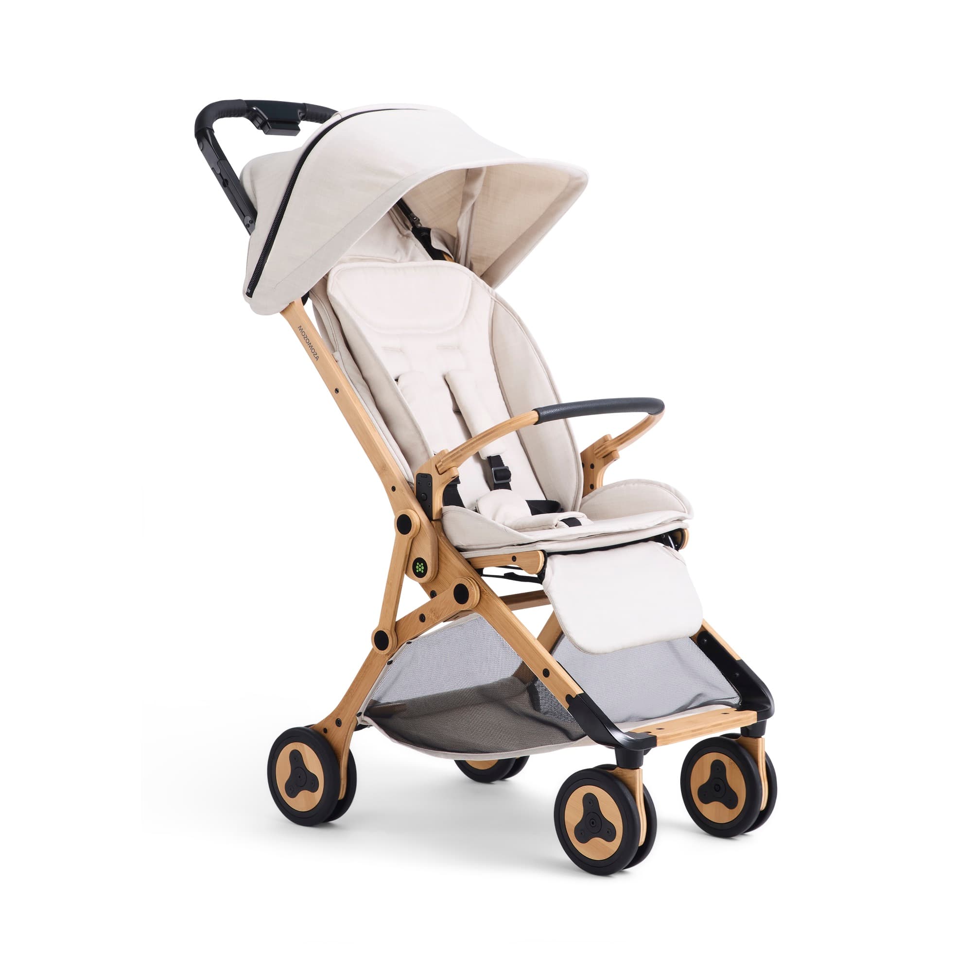 panda sand 02 threequarter